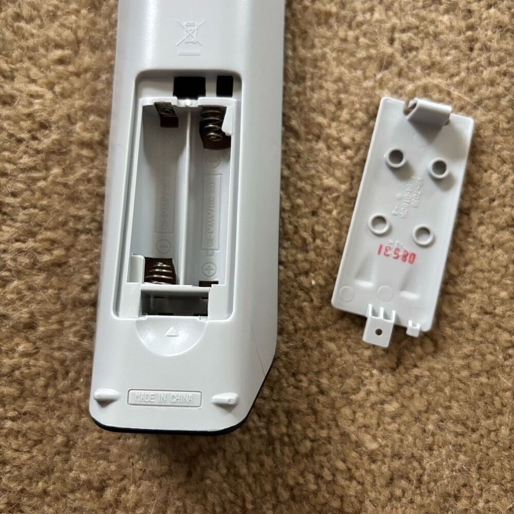 Samsung VR-7038 Remote Control *Works* - Picture 4 of 4